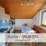 Bauernhof Finkel - Mit Balkon - Bergsicht - Traktor Mitfahren - Tiere Streicheln - Entspannter Familienurlaub - Zentrale Lage Nahe Oberstdorf * Ofterschwang
