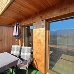 Bauernhof Finkel - Mit Balkon - Bergsicht - Traktor Mitfahren - Tiere Streicheln - Entspannter Familienurlaub - Zentrale Lage Nahe Oberstdorf Apartment *