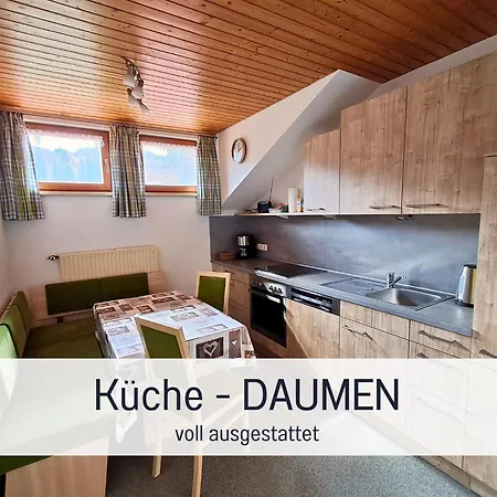 Bauernhof Finkel - Mit Balkon - Bergsicht - Traktor Mitfahren - Tiere Streicheln - Entspannter Familienurlaub - Zentrale Lage Nahe Oberstdorf * Ofterschwang