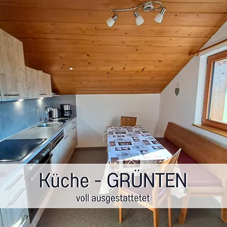 Bauernhof Finkel - Mit Balkon - Bergsicht - Traktor Mitfahren - Tiere Streicheln - Entspannter Familienurlaub - Zentrale Lage Nahe Oberstdorf Apartmán *