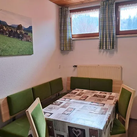 Lejlighed Bauernhof Finkel - Mit Balkon - Bergsicht - Traktor Mitfahren - Tiere Streicheln - Entspannter Familienurlaub - Zentrale Lage Nahe Oberstdorf Ofterschwang