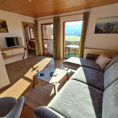 Lejlighed Bauernhof Finkel - Mit Balkon - Bergsicht - Traktor Mitfahren - Tiere Streicheln - Entspannter Familienurlaub - Zentrale Lage Nahe Oberstdorf *