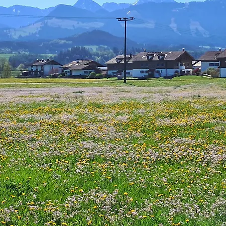 Lejlighed Bauernhof Finkel - Mit Balkon - Bergsicht - Traktor Mitfahren - Tiere Streicheln - Entspannter Familienurlaub - Zentrale Lage Nahe Oberstdorf *